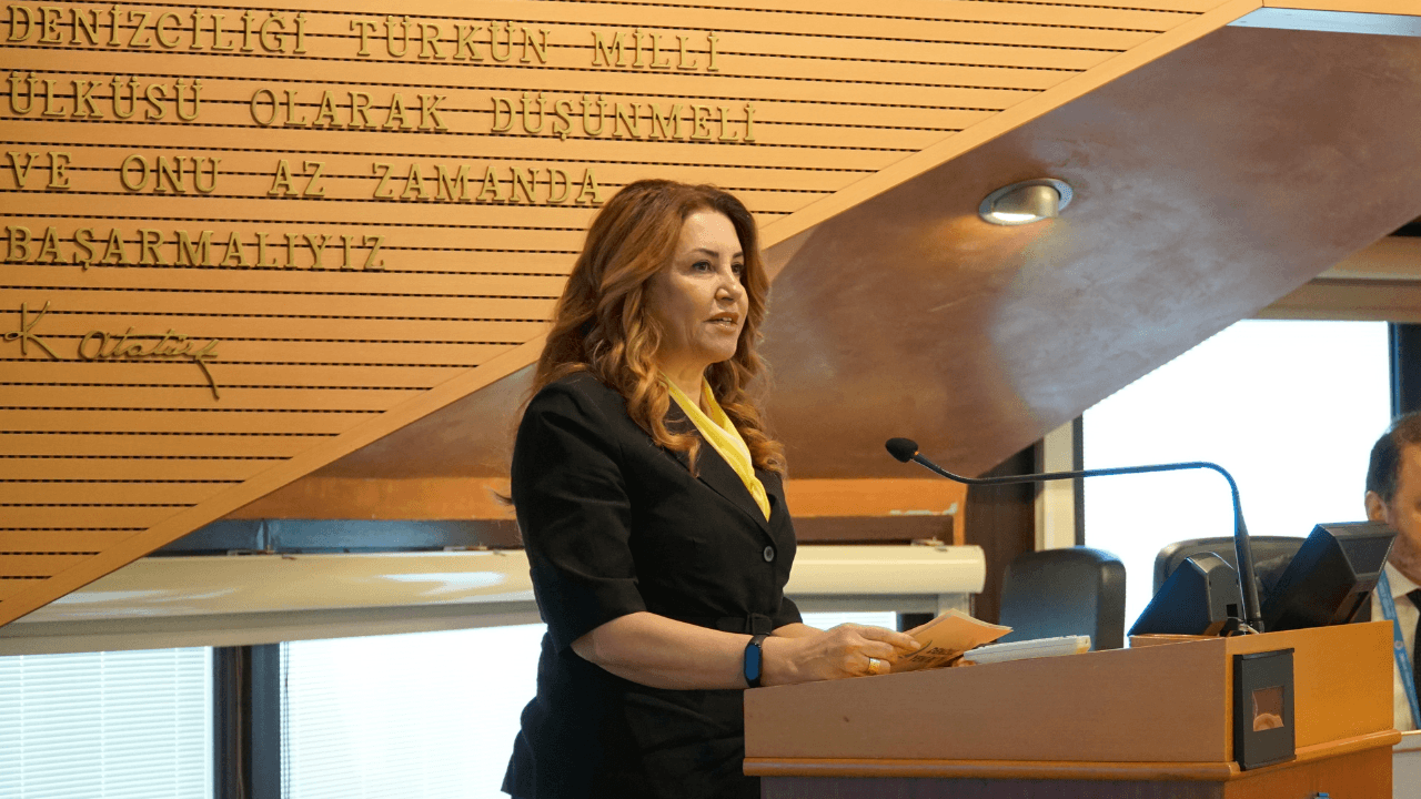 Şadan Kaptanoğlu 'Denizde Yeni Rota’ Hareketini Başlatarak Başkan Adaylığını Açıkladı